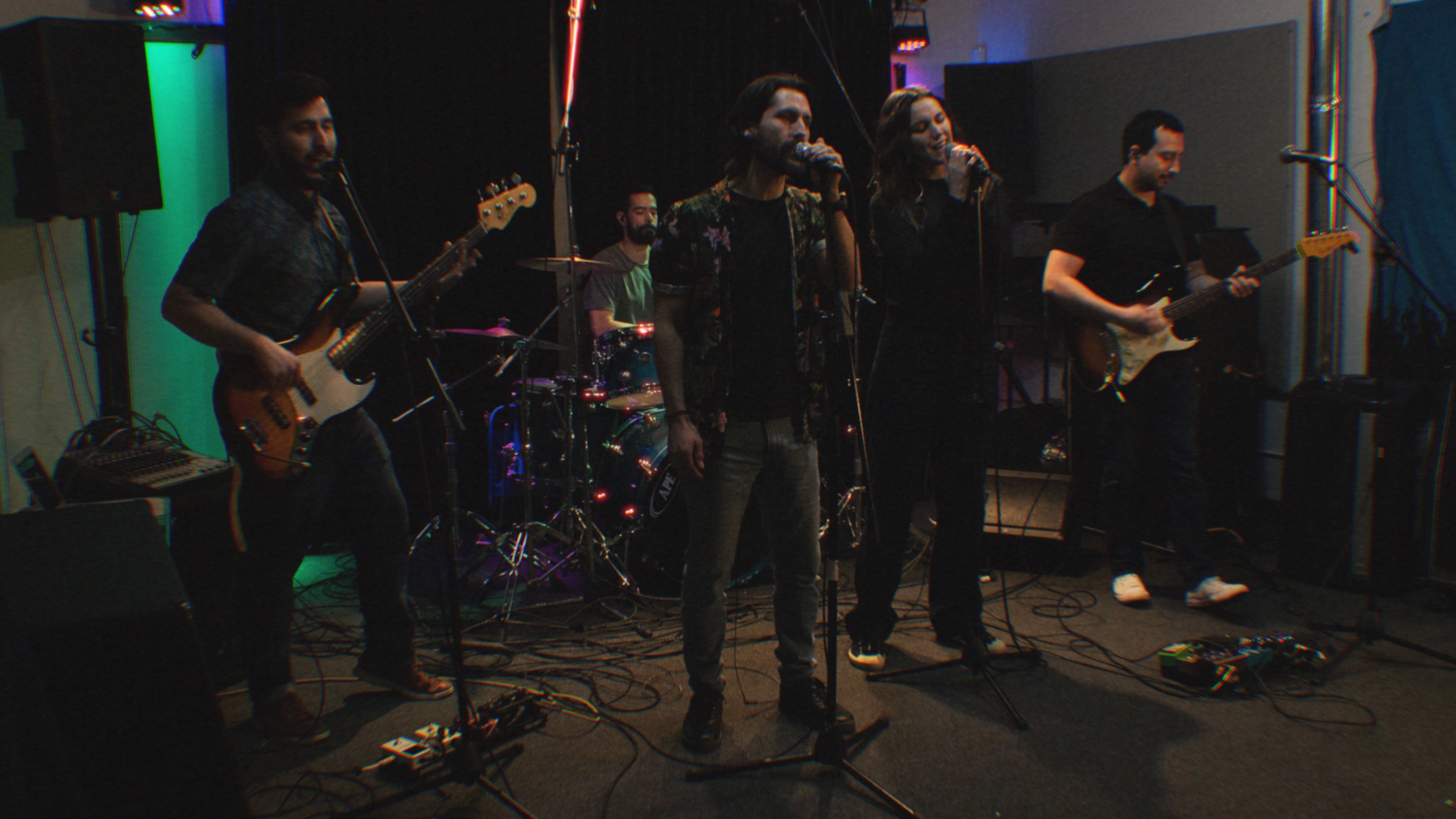 Ruta Norte band performing live